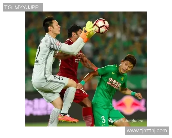 南京羽毛球队在邀请赛中以69分稳居积分榜首位展现强劲实力